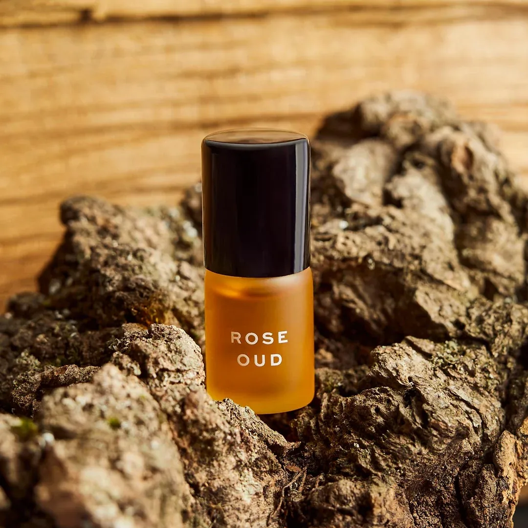 Rose Oud Attar view 4