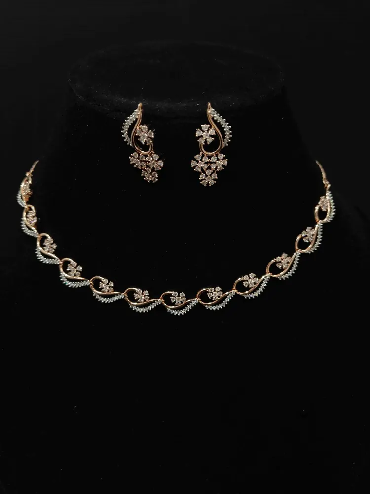 Filigree Choker Necklace Set