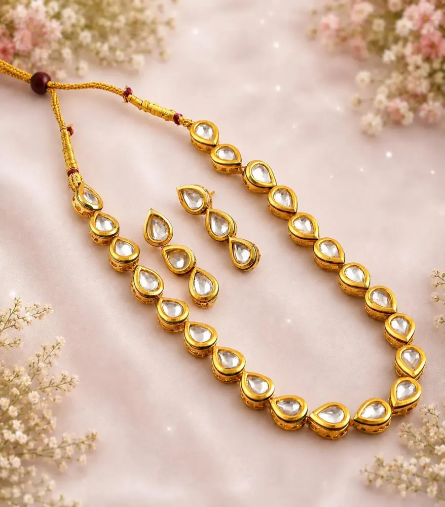 Pear Cut Kundan Necklace Set view 2