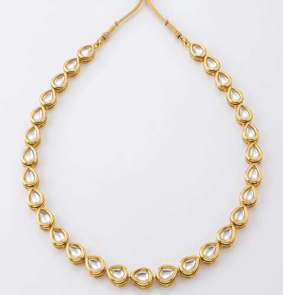 Pear Cut Kundan Necklace Set view 3
