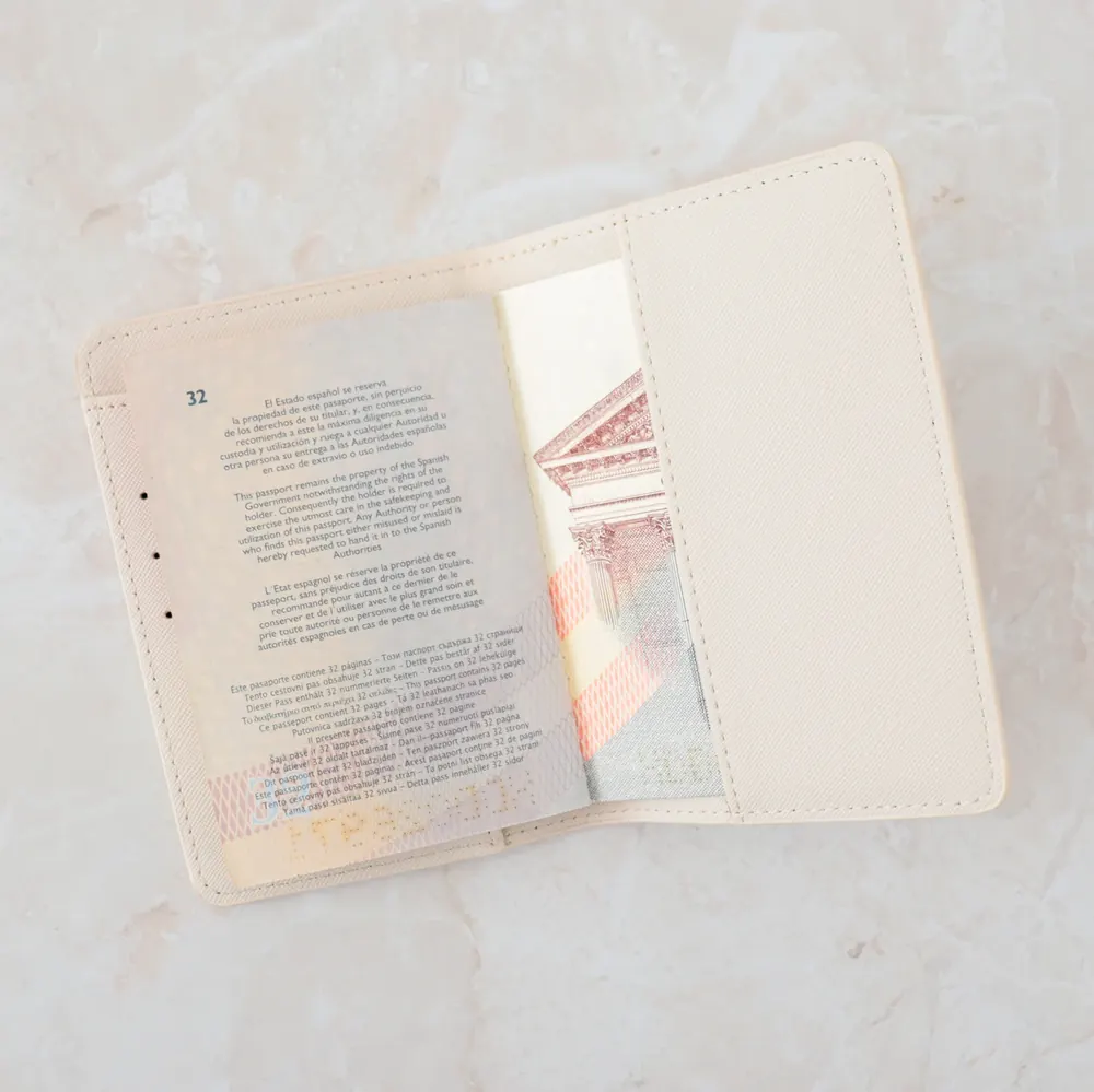 Ivory Passport Holder & Luggage Tag view 5