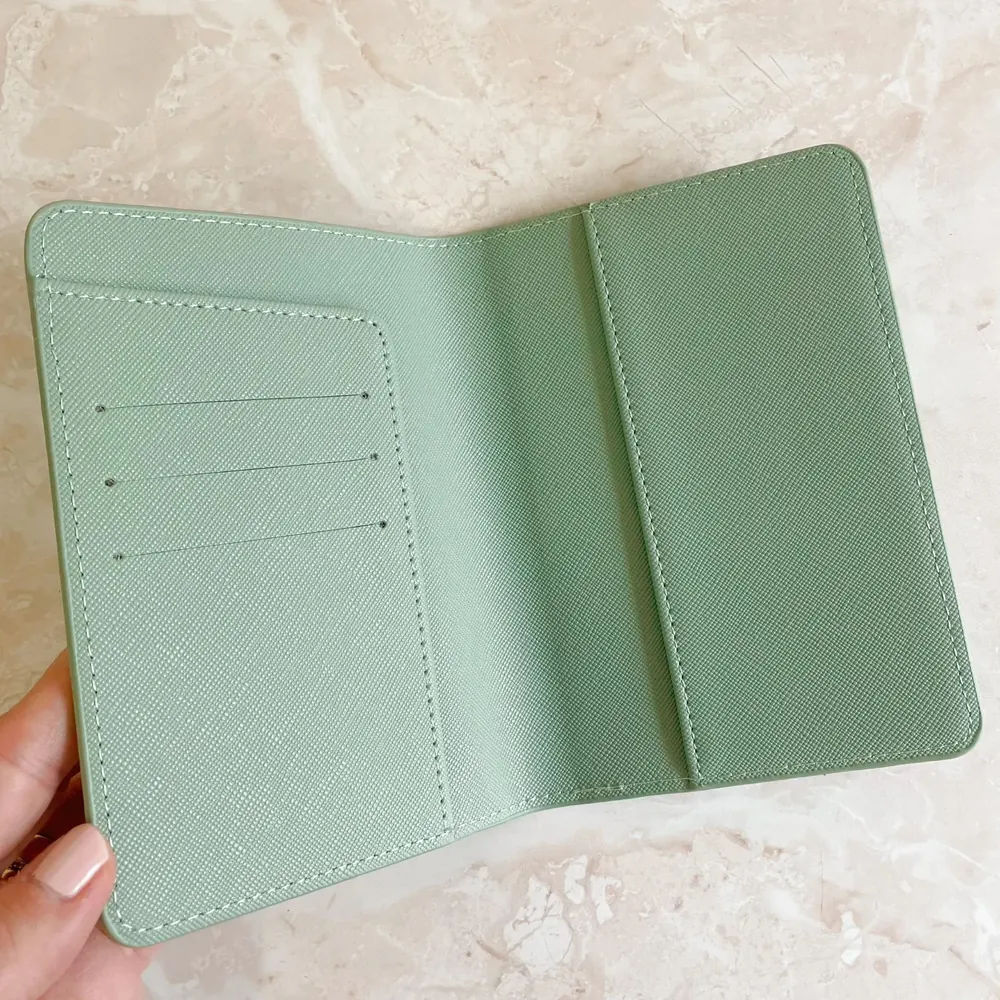Sage Passport Holder & Luggage Tag view 2